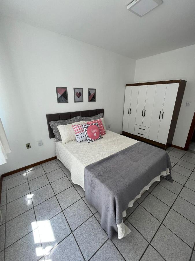 Appartamento Apto 30 Passos Da Areia Da Praia Florianópolis Esterno foto